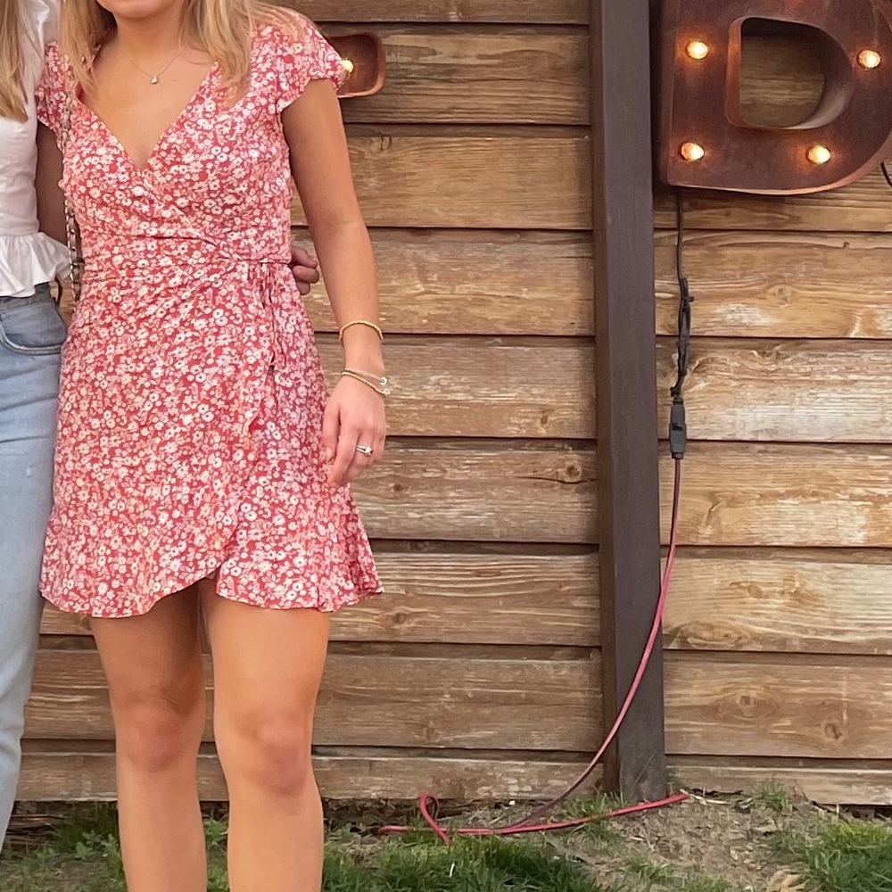 Abercrombie tie dress